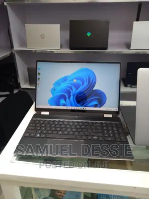 New Laptop HP Spectre X360 16GB Intel Core I7 SSD 512GB