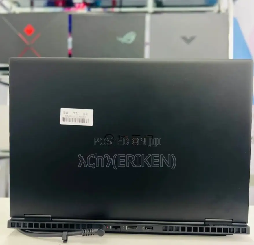 New Laptop HP Omen X 17t 16GB AMD Ryzen 7 SSD 1T