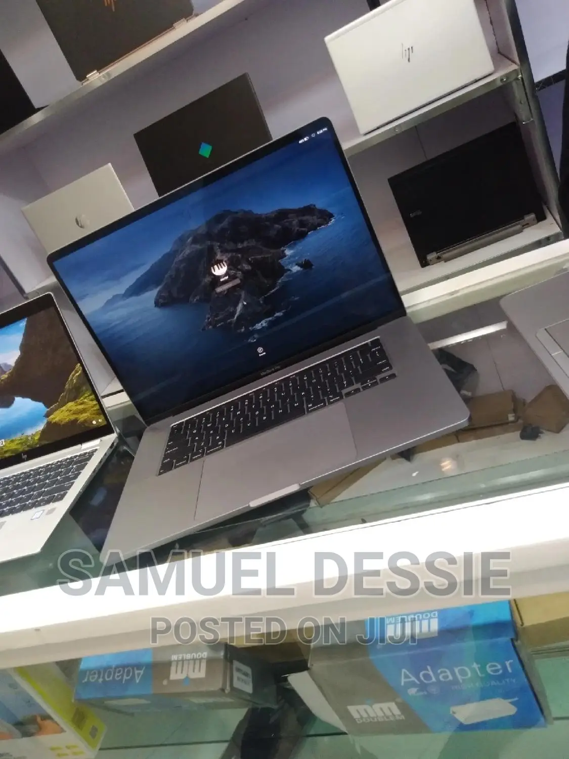 New Laptop Apple MacBook Pro 2019 16GB Intel Core I7 SSD 512GB