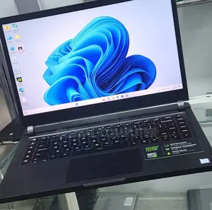 New Laptop MSI Pulse GL66 8GB Intel Core I5 SSD 256GB