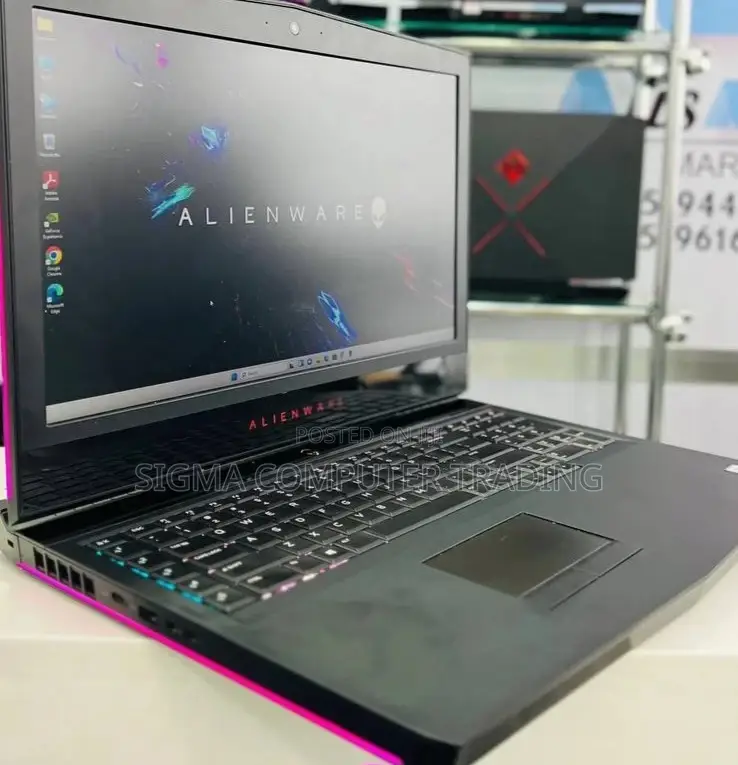 New Laptop Alienware Area-51m 16GB Intel Core I7 SSD 512GB