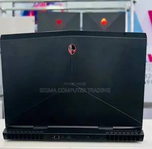 New Laptop Alienware Area-51m 16GB Intel Core I7 SSD 512GB