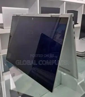 New Laptop HP Envy 17-3000 8GB Intel Core I5 SSD 256GB