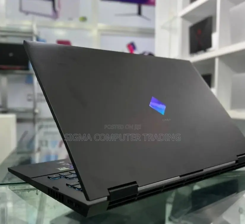 New Laptop HP Omen 17 16GB Intel Core I7 SSD 1T