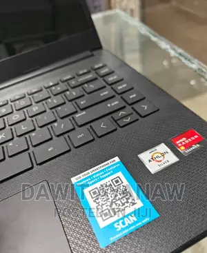 Photo - New Laptop HP 8GB AMD A10 SSD 256GB