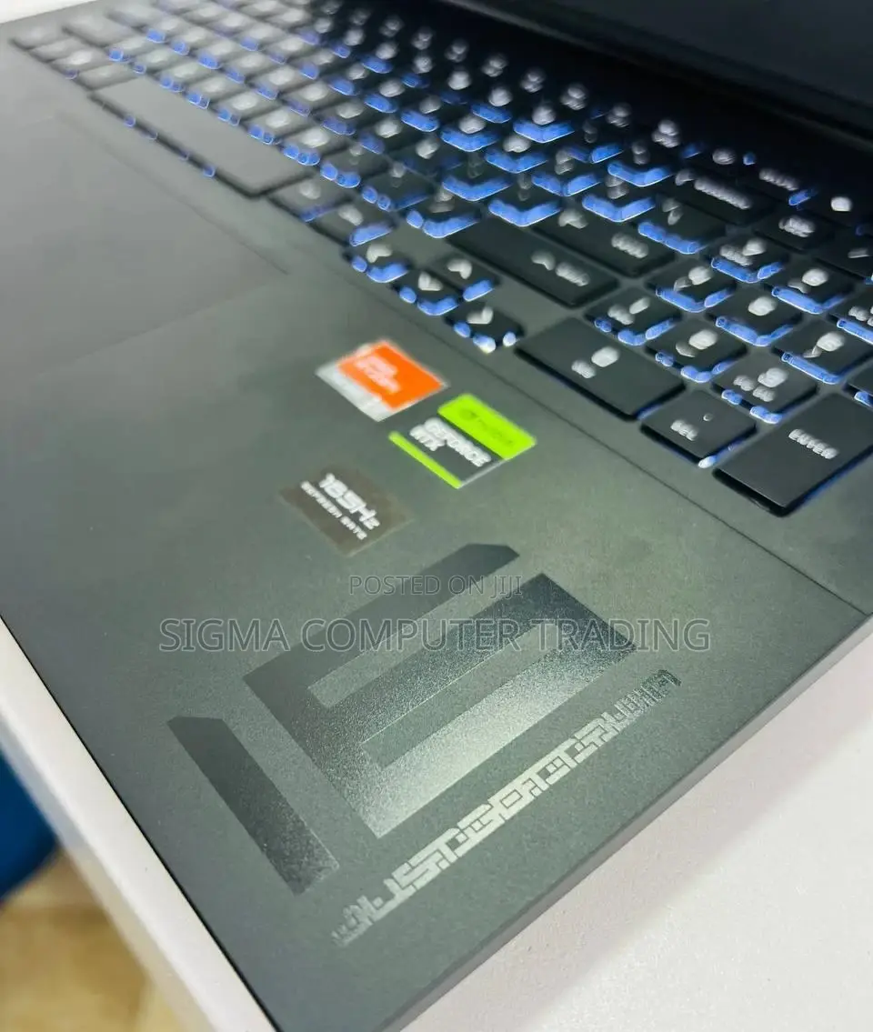 New Laptop HP Omen 15 16GB AMD Ryzen 7 SSD 1T