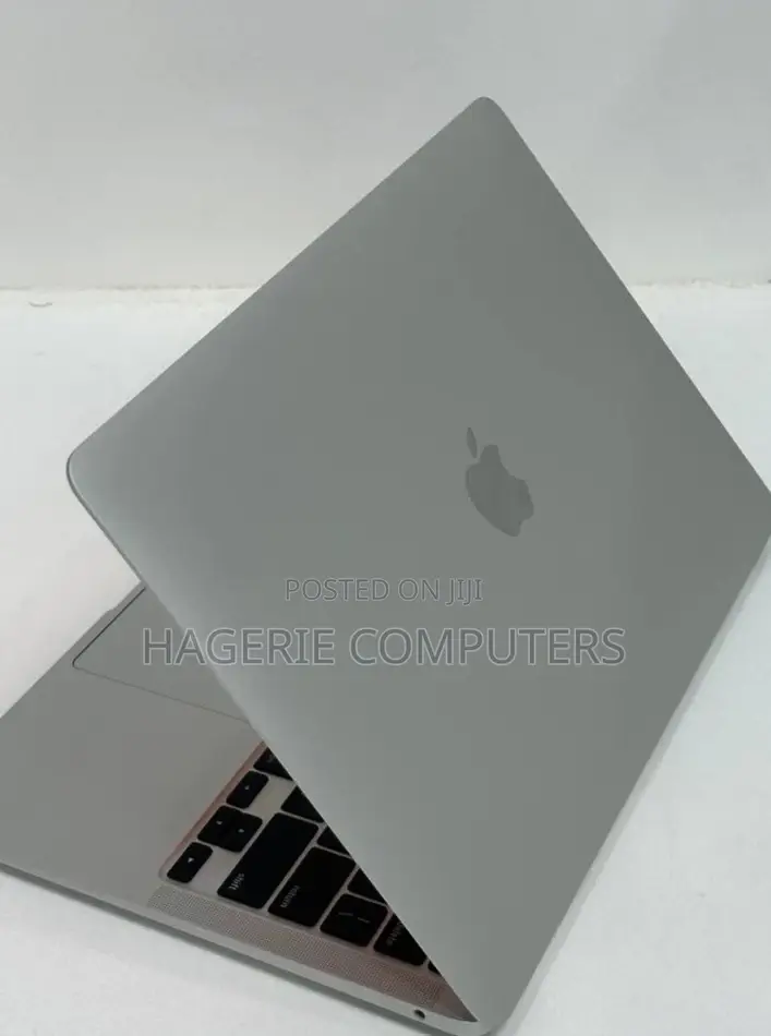 New Laptop Apple MacBook Air 8GB Apple M1 SSD 256GB