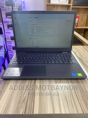 Photo - New Laptop Dell Vostro 13 5370 16GB Intel Core I5 SSD 512GB