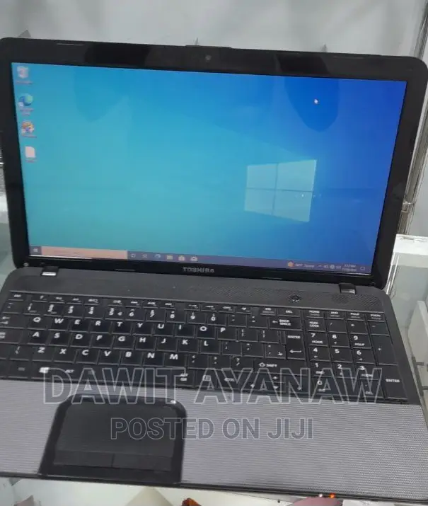 New Laptop Toshiba Satellite C855 4GB Intel Core I3 HDD 500GB