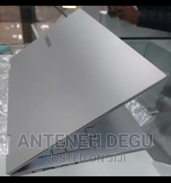 New Laptop Samsung Galaxy Book 2 16GB Intel Core I7 SSD 512GB