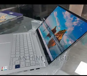 New Laptop Samsung Galaxy Book 2 16GB Intel Core I7 SSD 512GB