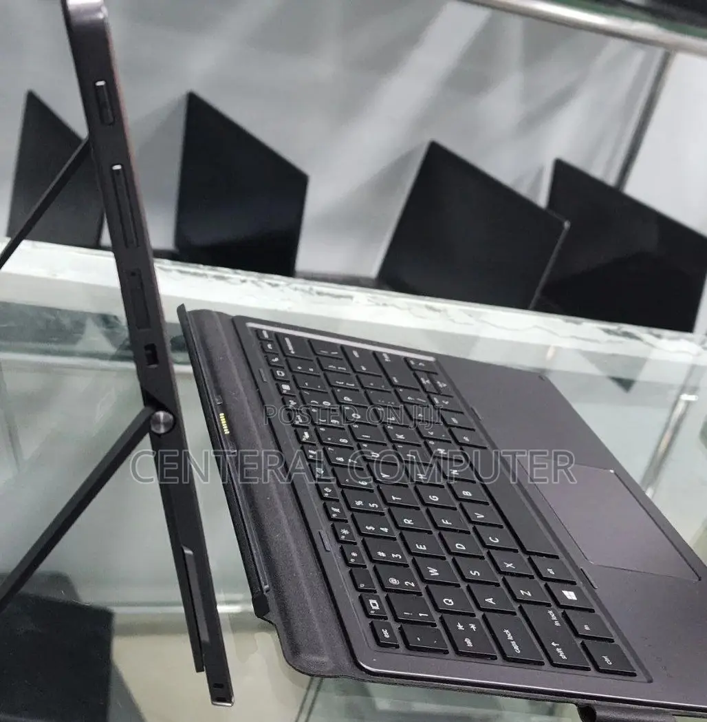 New Laptop HP Elite X2 1012 8GB Intel Core I5 SSD 256GB