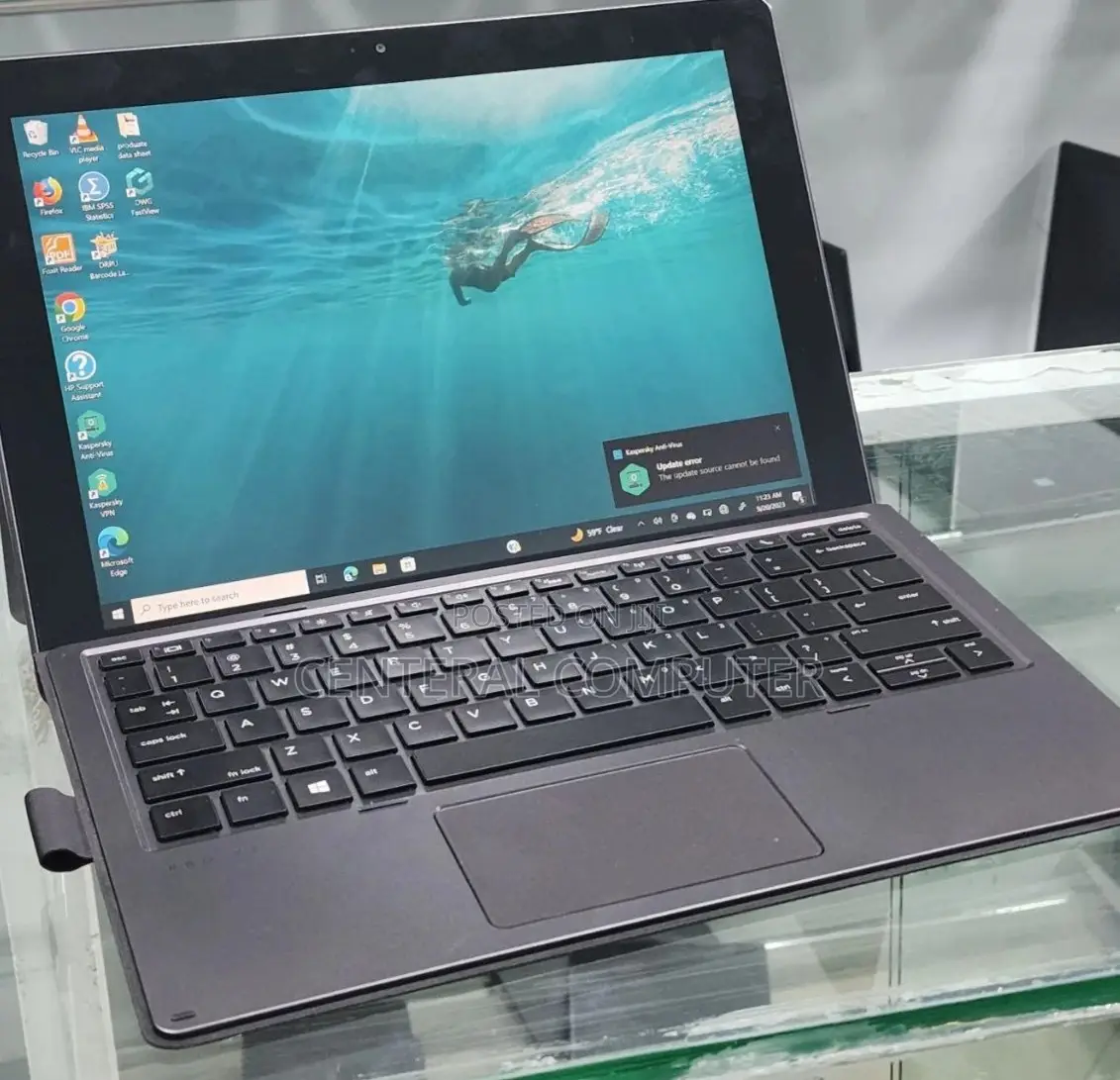 New Laptop HP Elite X2 1012 8GB Intel Core I5 SSD 256GB