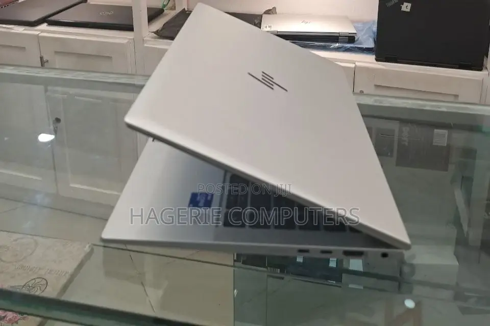 New Laptop HP EliteBook 840 G8 16GB Intel Core I5 SSD 512GB