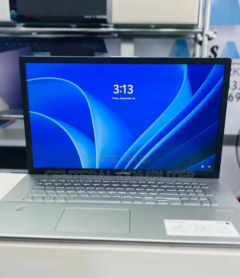 New Laptop Asus VivoBook E12 E203NAH 12GB Intel Core I5 SSD 1T