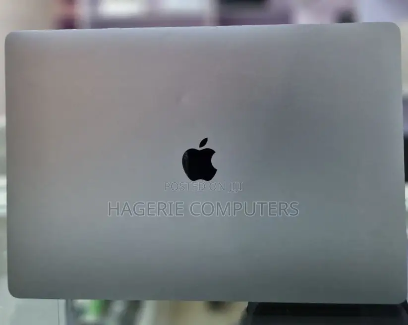 New Laptop Apple MacBook Pro 2019 16GB Intel Core I7 SSD 512GB