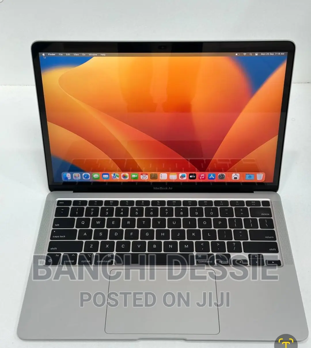 New Laptop Apple MacBook Air 2020 M1 8GB Apple M1 SSD 256GB