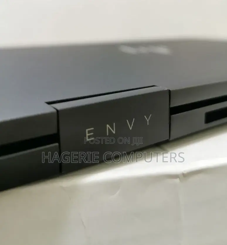 New Laptop HP Envy X360 16GB AMD Ryzen 7 SSD 512GB