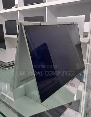 New Laptop HP Envy X360 8GB Intel Core I5 SSD 256GB