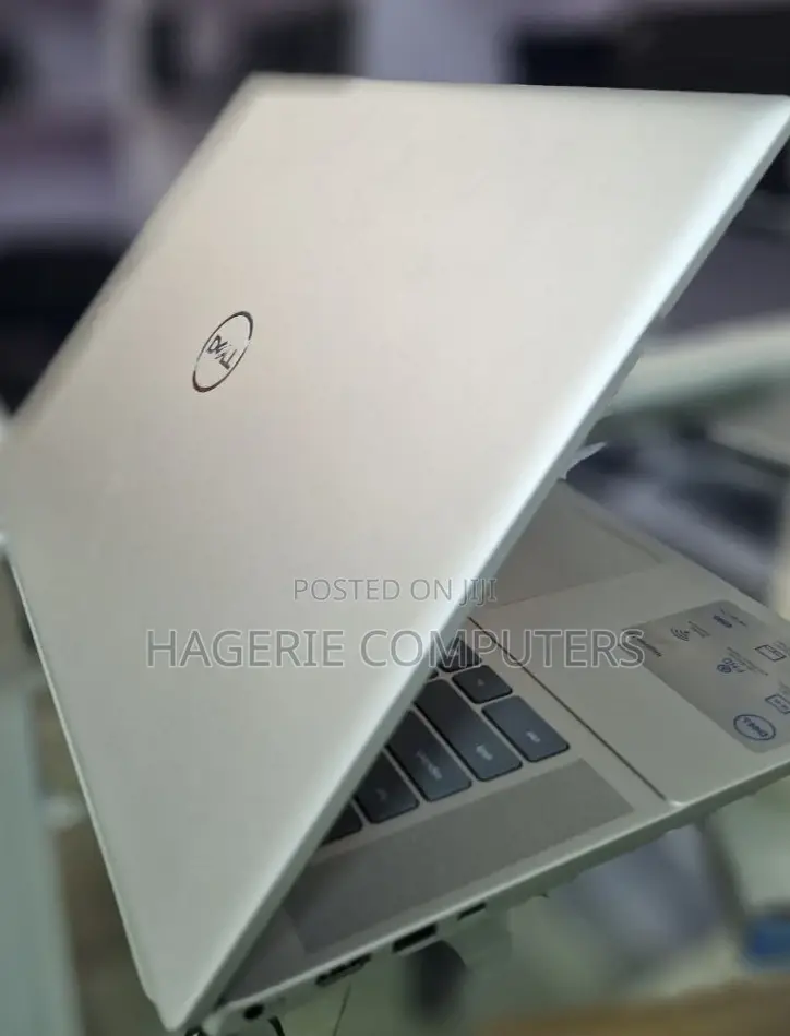 New Laptop Dell Inspiron 15 16GB Intel Core I7 SSD 512GB