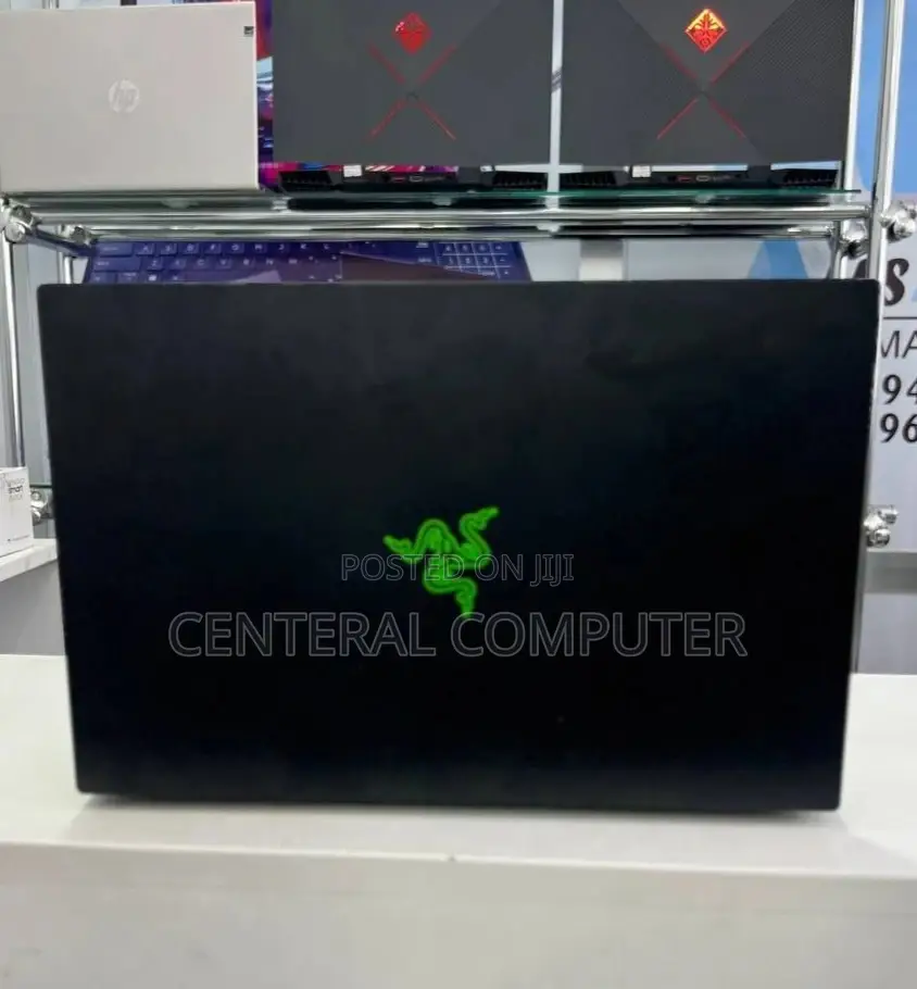 New Laptop Razer Blade 16GB Intel Core I7 SSD 1T