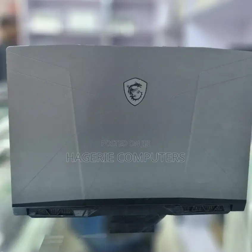 New Laptop MSI Pulse GL66 16GB Intel Core I7 SSD 1T