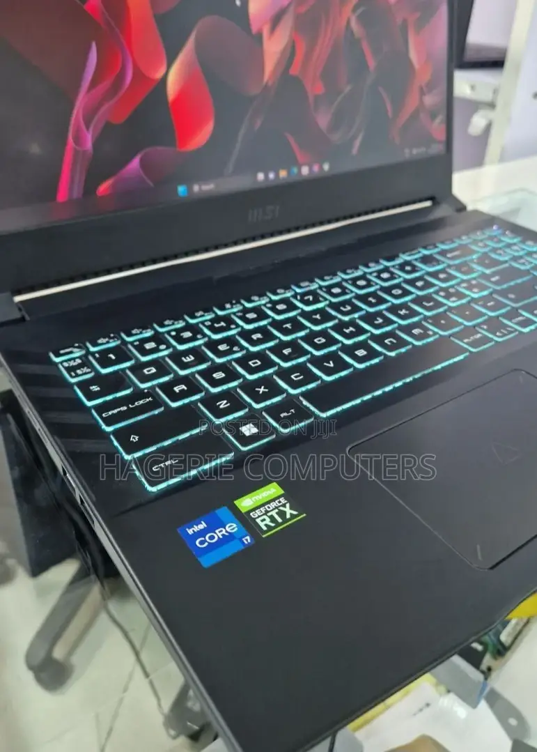 New Laptop MSI Pulse GL66 16GB Intel Core I7 SSD 1T