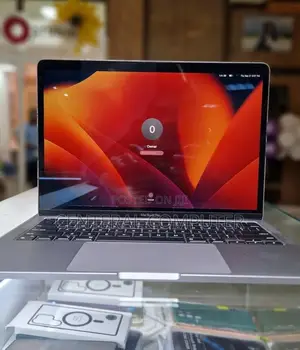 New Laptop Apple MacBook Pro 2020 6GB Intel Core I5 SSD 1T