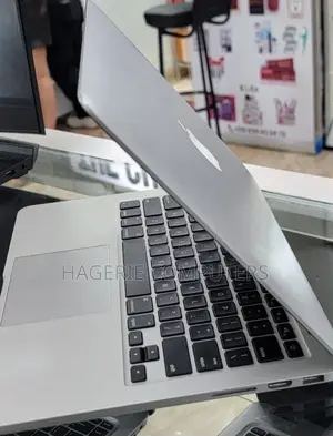 New Laptop Apple MacBook Pro 2013 8GB Intel Core I5 SSD 128GB