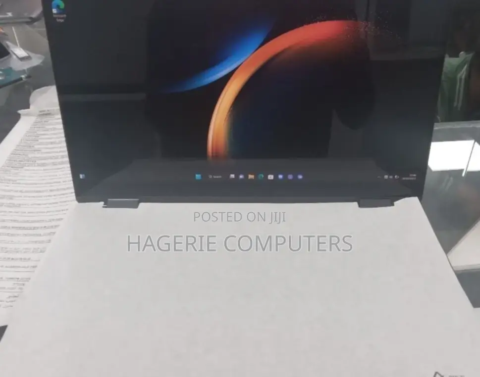 New Laptop Samsung NP-X360 16GB Intel Core I7 SSD 1T