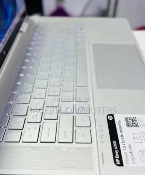 New Laptop HP Envy X360 8GB Intel Core I5 SSD 256GB