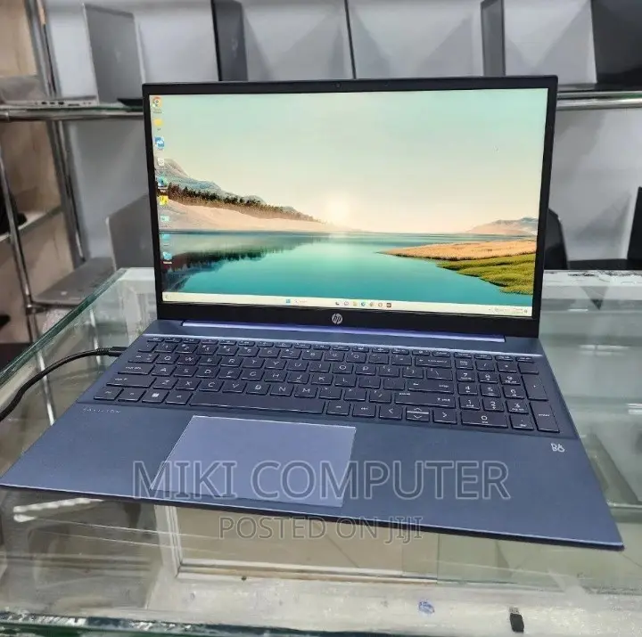 New Laptop HP Pavilion 15 8GB Intel Core I7 SSD 512GB