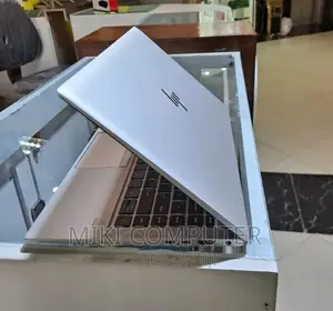 New Laptop HP EliteBook 840 16GB AMD Ryzen 5 SSD 512GB