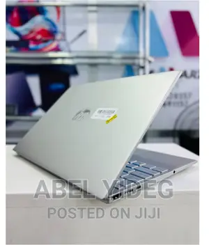New Laptop HP 16GB AMD Ryzen 7 SSD 512GB