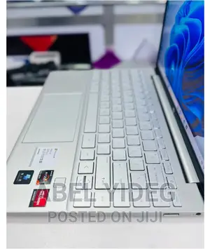 New Laptop HP 16GB AMD Ryzen 7 SSD 512GB