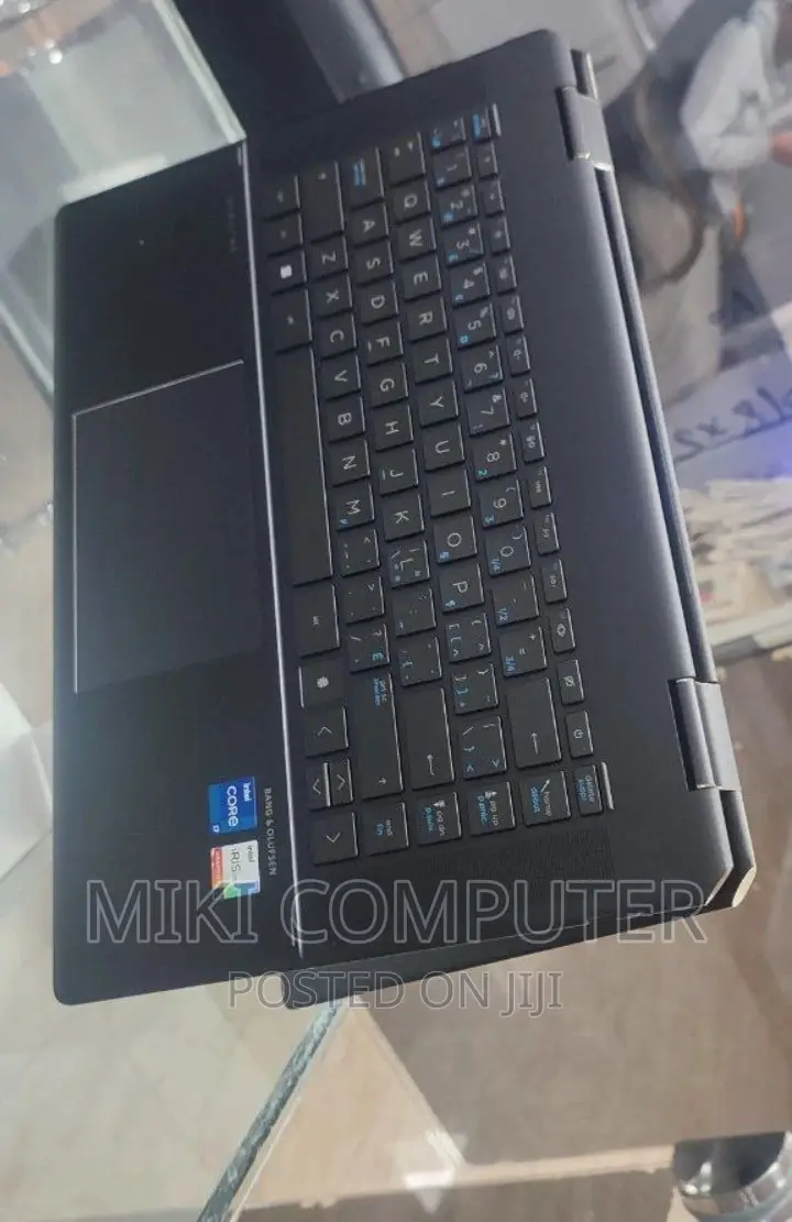 New Laptop HP Spectre X360 16GB Intel Core I7 SSD 512GB