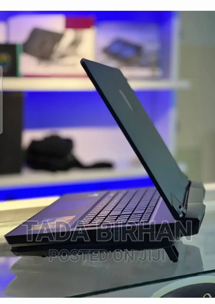 New Laptop MSI GF63 1GB Intel Core I7 SSD 1T