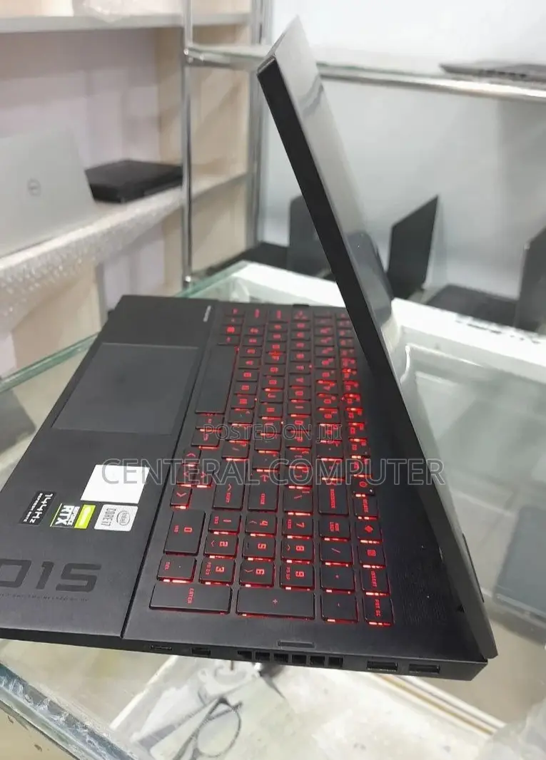 New Laptop HP Omen 15 16GB Intel Core I7 HDD+SSD 512GB