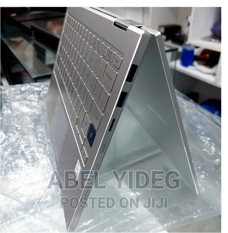 New Laptop Samsung 16GB Intel Core I7 SSD 512GB