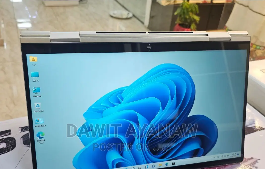 New Laptop HP Envy 13 16GB Intel Core I7 SSD 1T