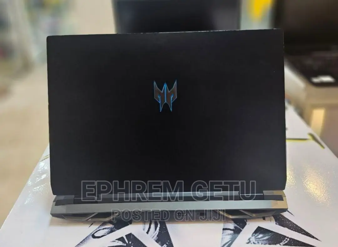New Laptop Acer Predator Helios 300 16GB Intel Core I9 SSD 512GB