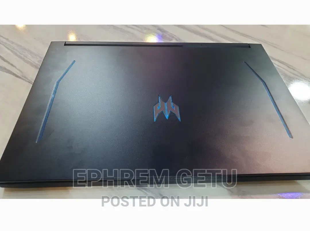 New Laptop Acer Predator Helios 300 16GB Intel Core I9 SSD 512GB