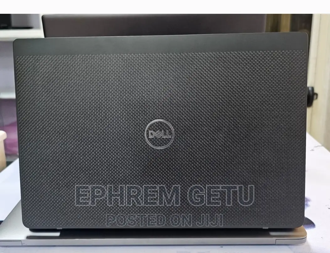 New Laptop Dell Latitude 7300 8GB Intel Core I5 SSD 256GB