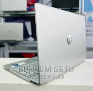 New Laptop HP Stream Notebook 16GB Intel Core I5 SSD 512GB