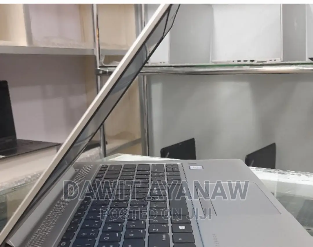 New Laptop HP Pavilion 15 8GB Intel Core I5 SSD 512GB