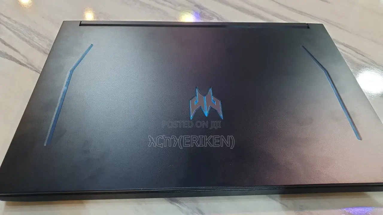 New Laptop Acer Predator Helios 300 16GB Intel Core I9 SSD 512GB