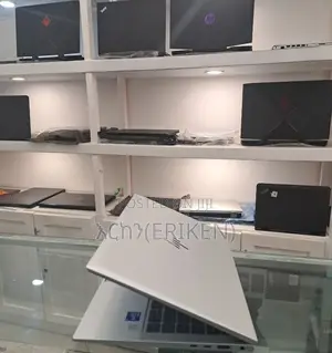 New Laptop HP EliteBook 840 G8 8GB Intel Core I5 SSD 512GB