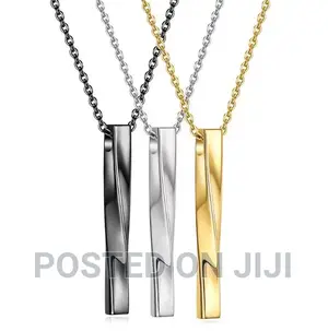 Luxury Necklace for Men Avaliable in Stock