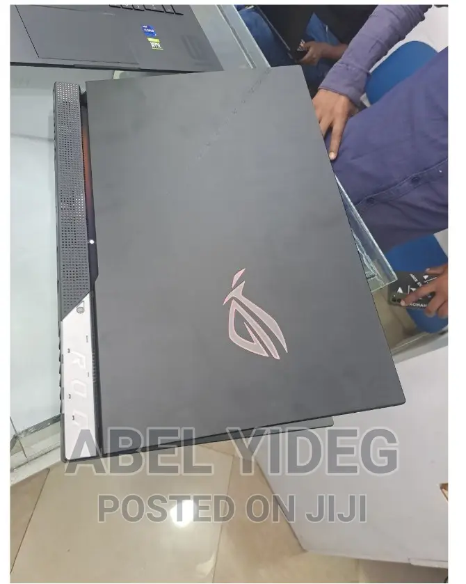 New Laptop Asus 32GB Intel Core I9 SSD 1T