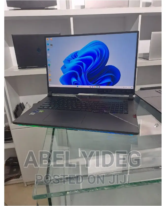 New Laptop Asus 32GB Intel Core I9 SSD 1T